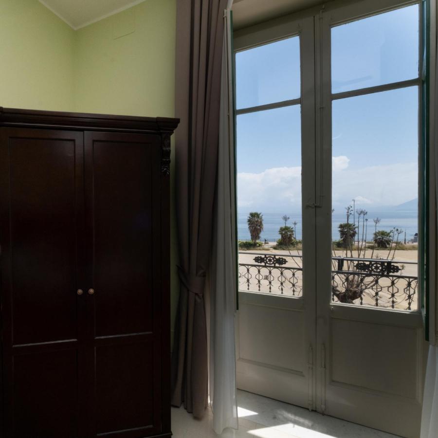 Hotel Borgo Di Ciaula Санта Флавия Екстериор снимка