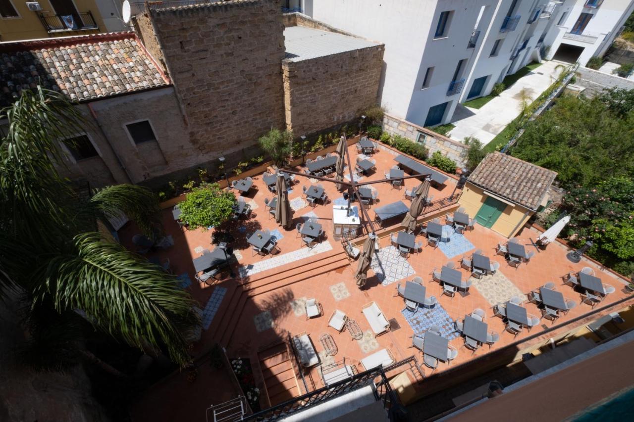 Hotel Borgo Di Ciaula Санта Флавия Екстериор снимка